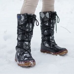 Pajar Canada snow Boots